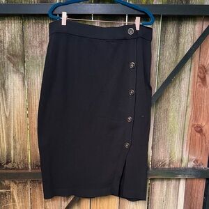 Donna Karan pull on style pencil skirt, side slit, button accents, size Large